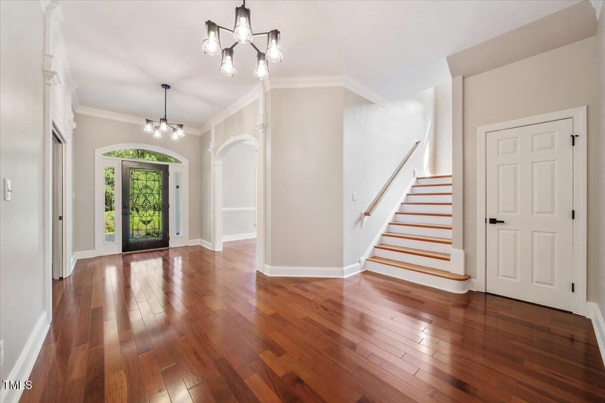 6300 Swallow Cove Lane