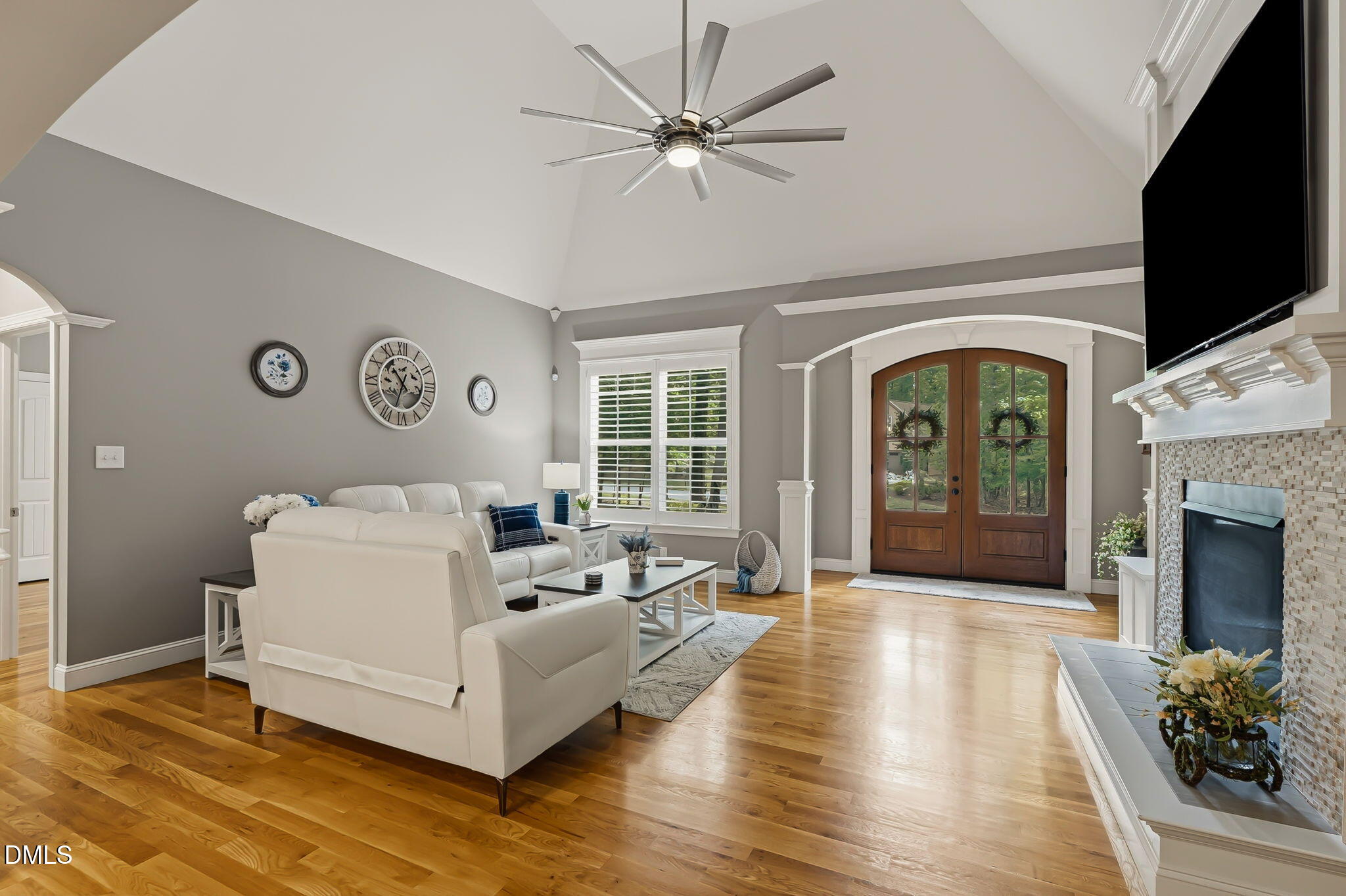 3884 Whisperwood Court