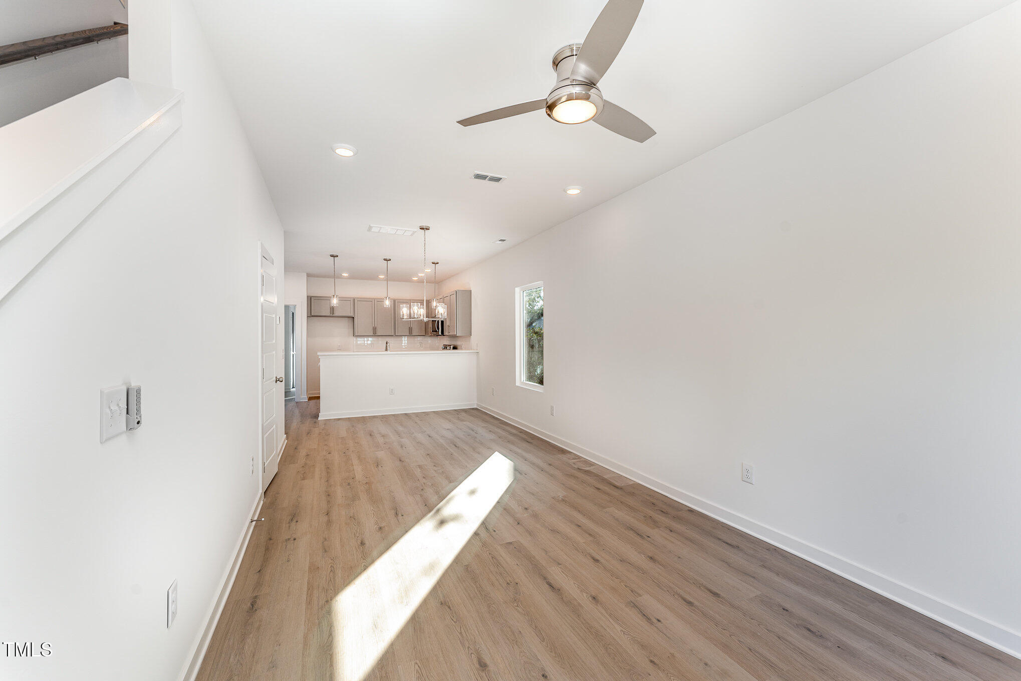 112 N Guthrie Avenue