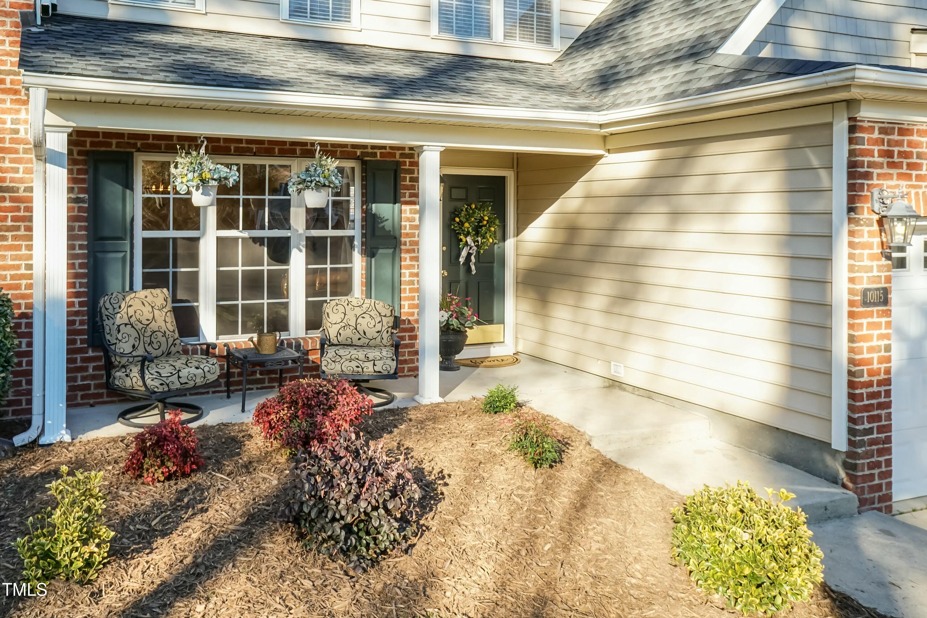 10115 Mizner Lane