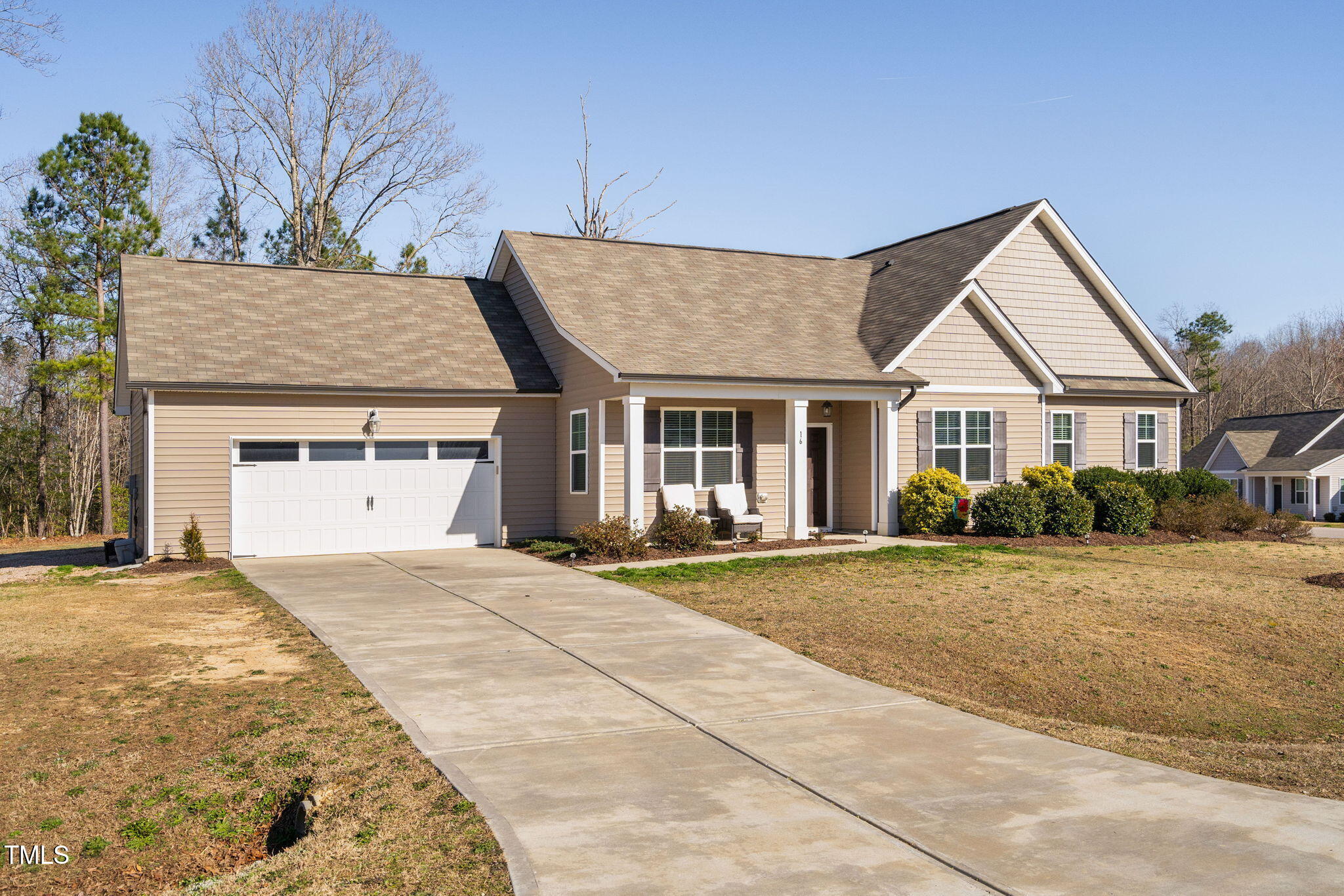 16 Eagle Swoop Street