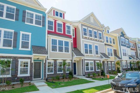 632 Grand Central Station Apex NC 27502