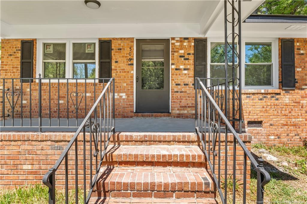 506 Eaton Street