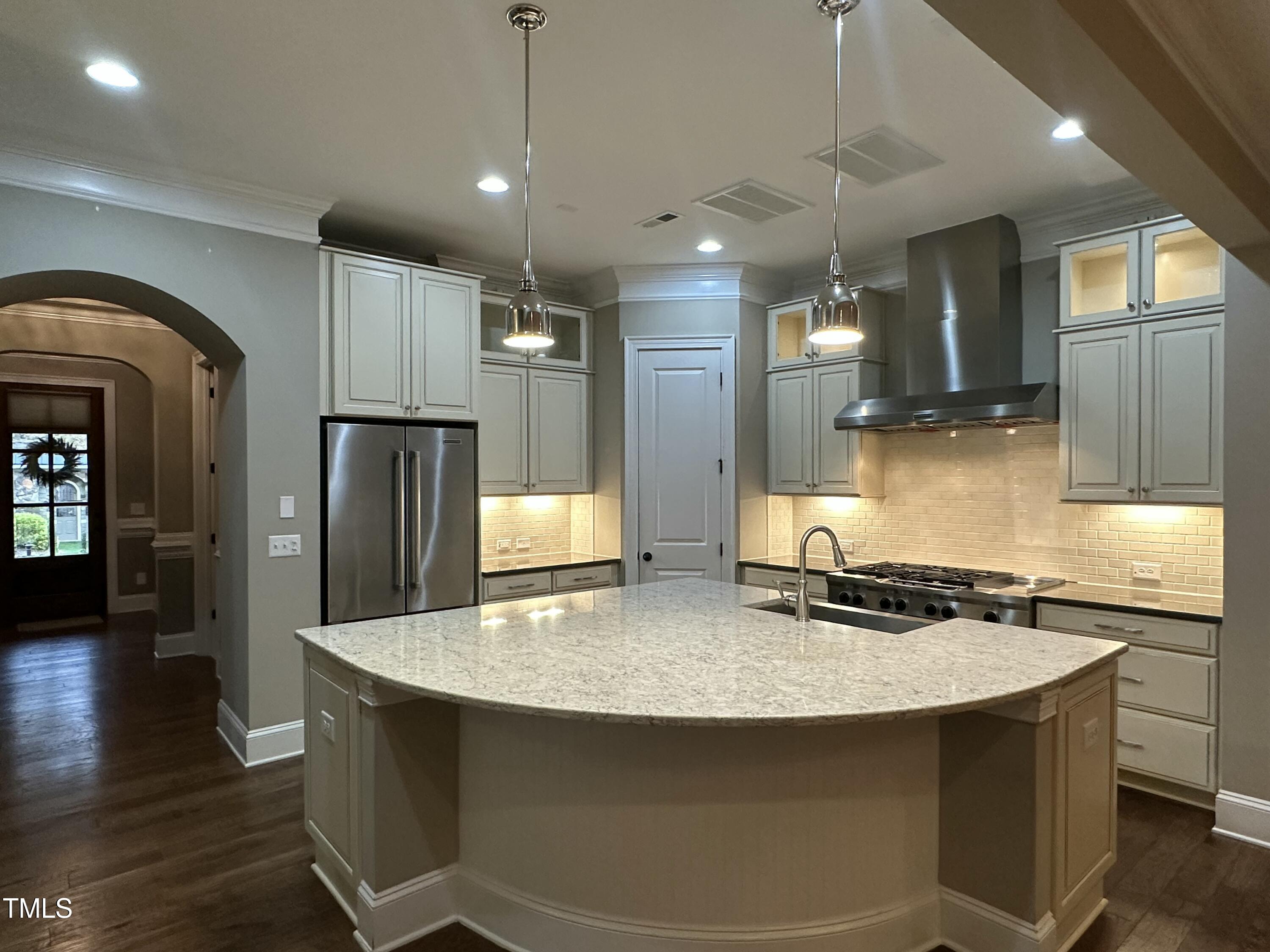 Raleigh, North Carolina 27612, United States, 3 Bedrooms Bedrooms, ,4 BathroomsBathrooms,Residential,Pending,29584