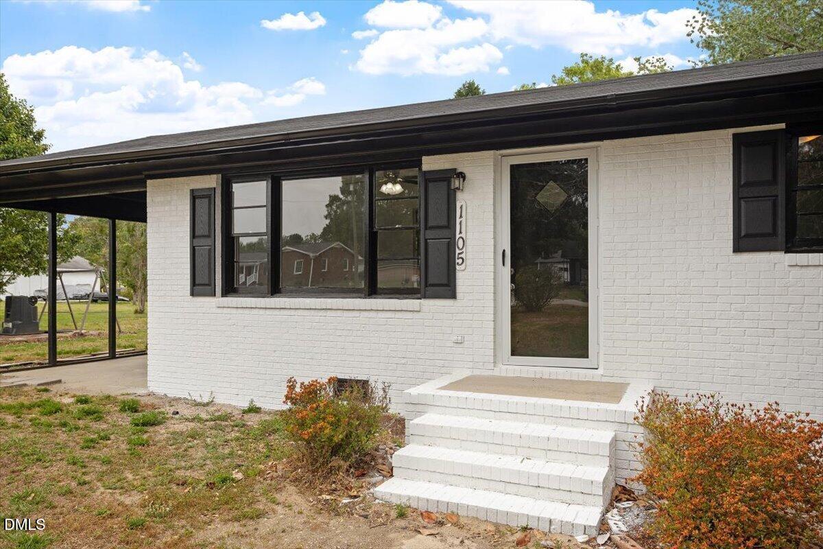 1105 Damascus Drive