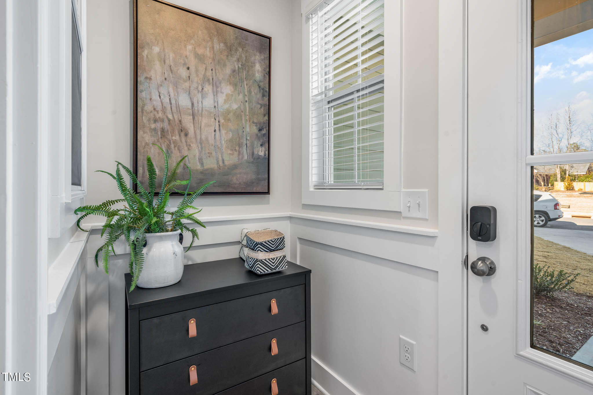215 Pond View Court 6
