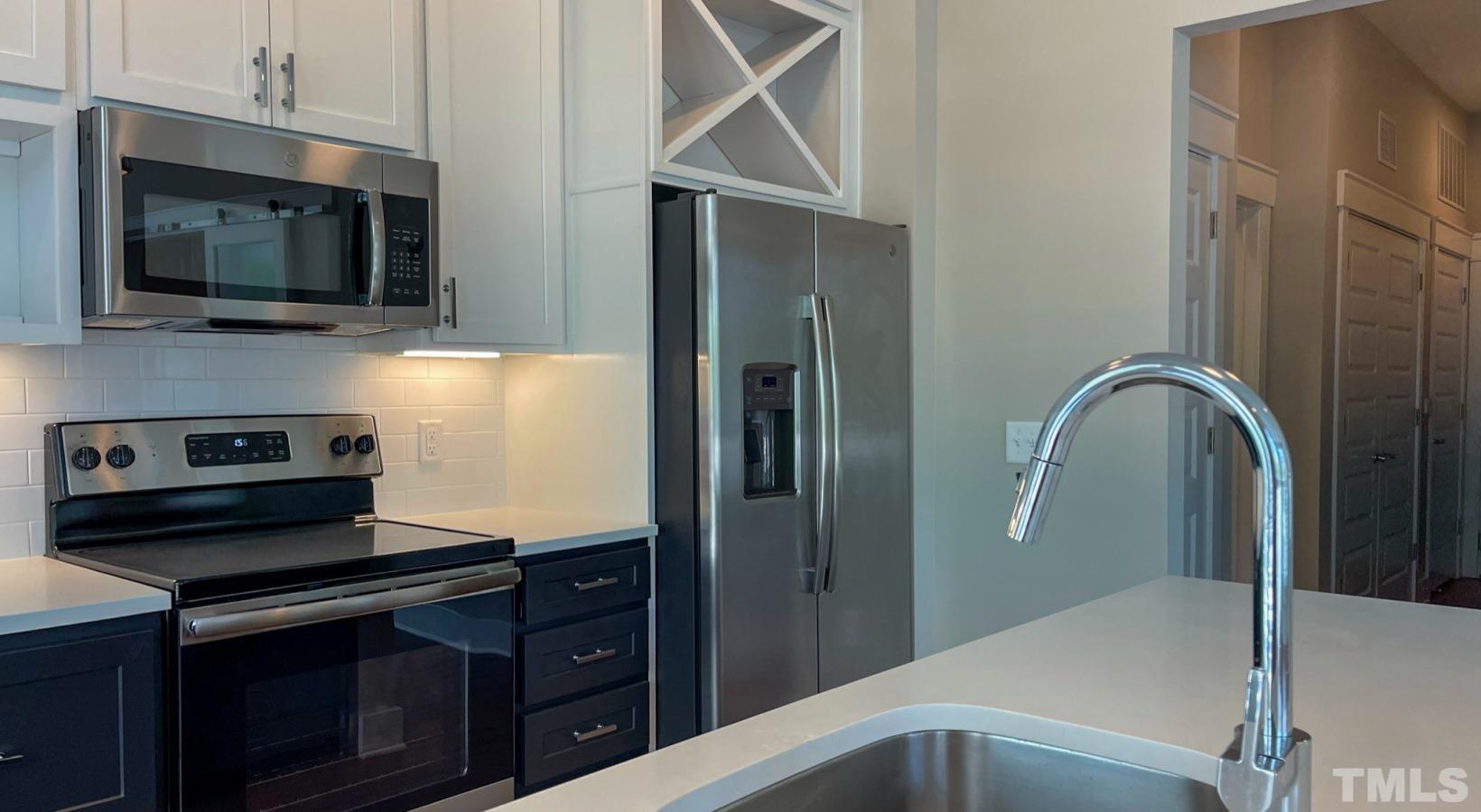 Durham, North Carolina 27701, United States, 1 Bedroom Bedrooms, ,1 BathroomBathrooms,Residential,Active,44103