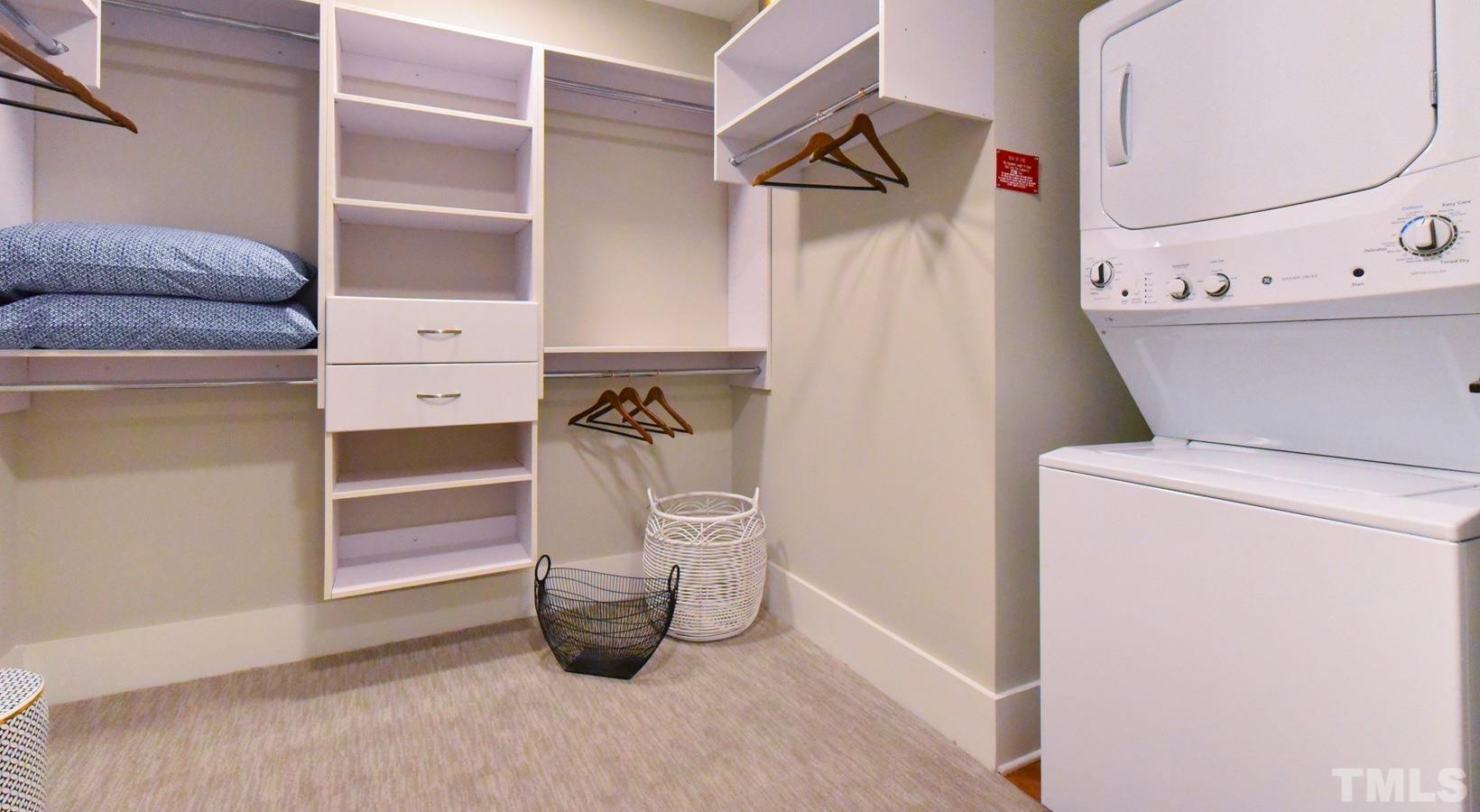 Durham, North Carolina 27701, United States, 1 Bedroom Bedrooms, ,1 BathroomBathrooms,Residential,Active,44103