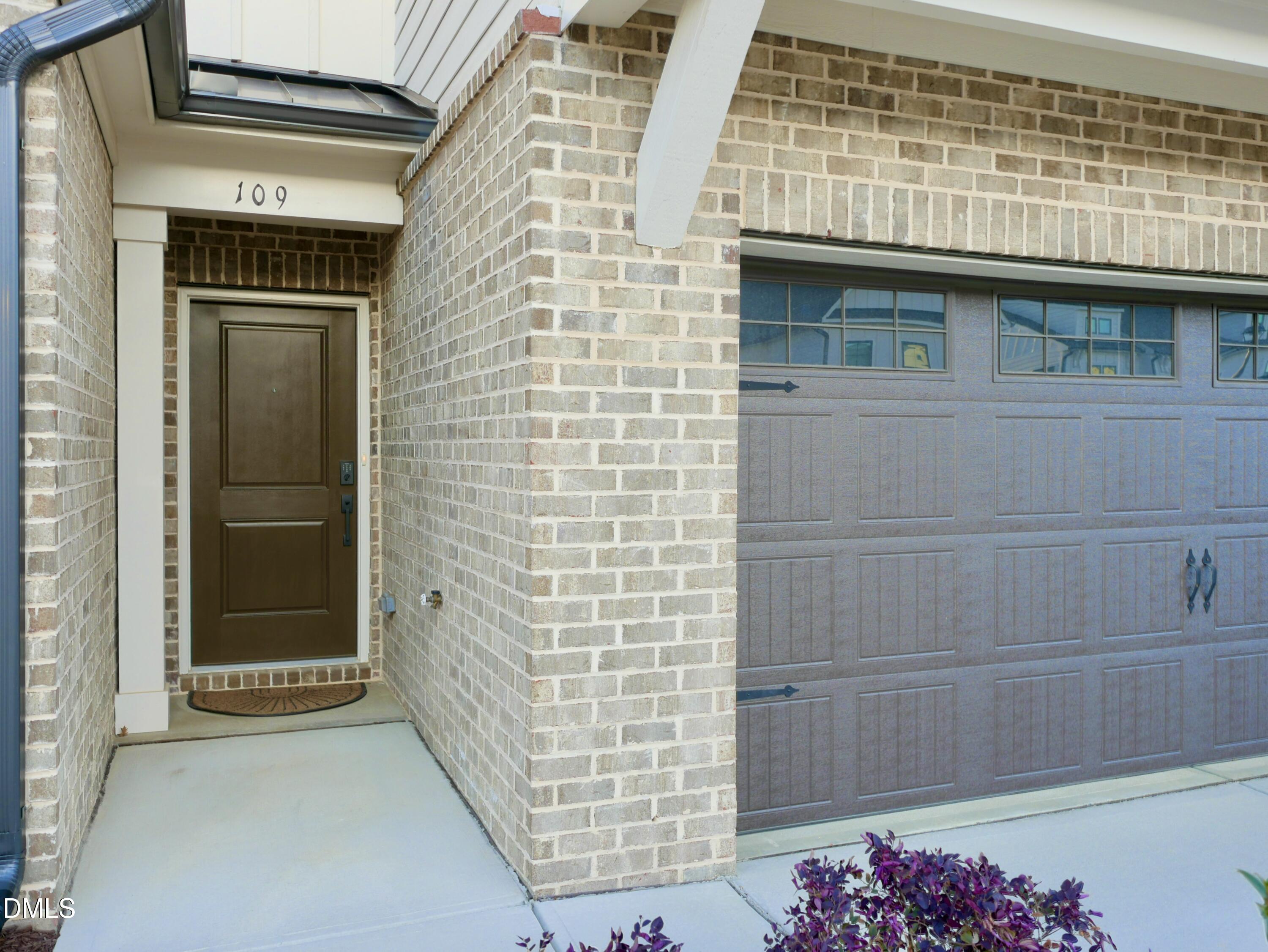 109 Periwinkle Place