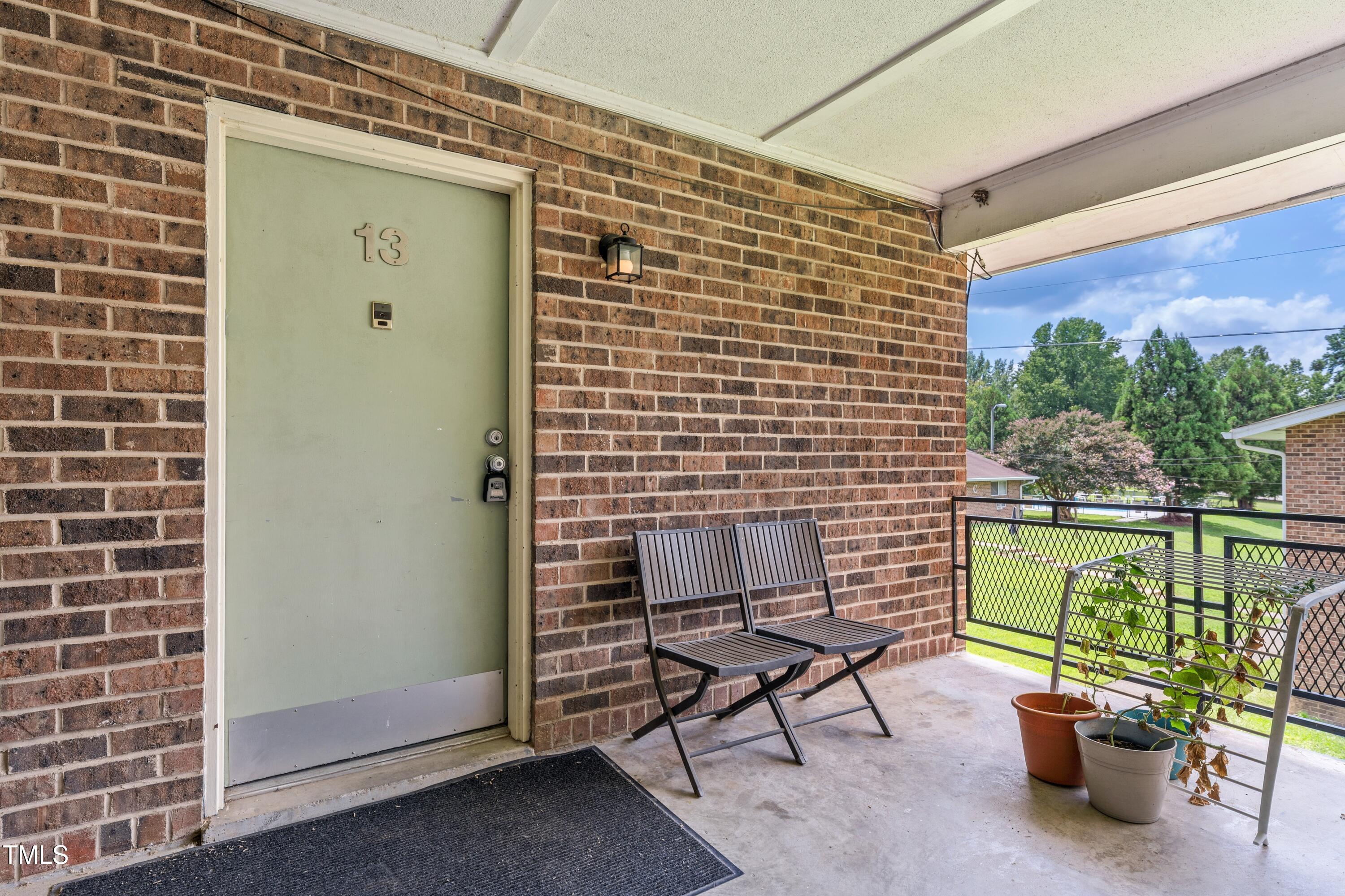 124 Fidelity Street 13