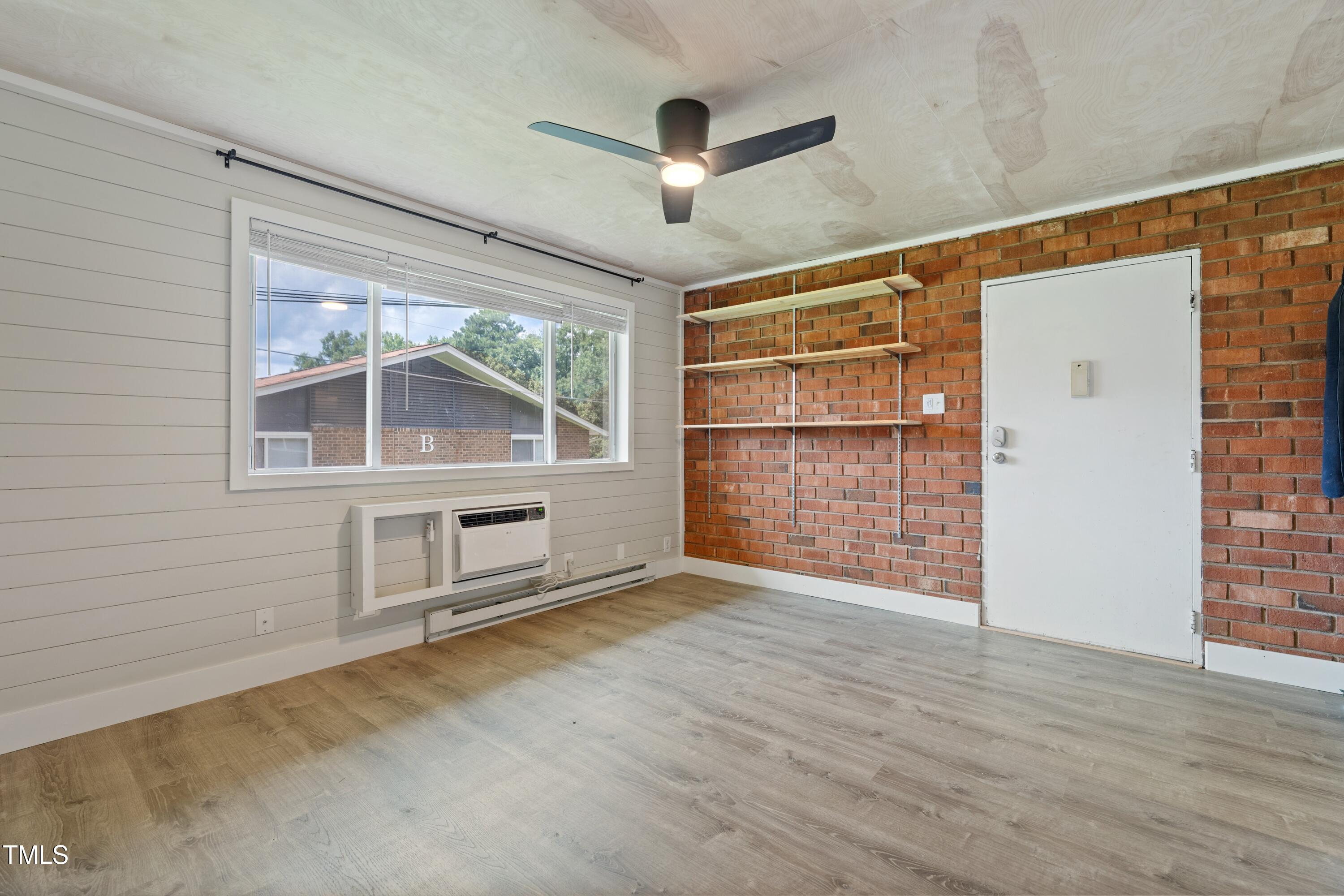 124 Fidelity Street 13