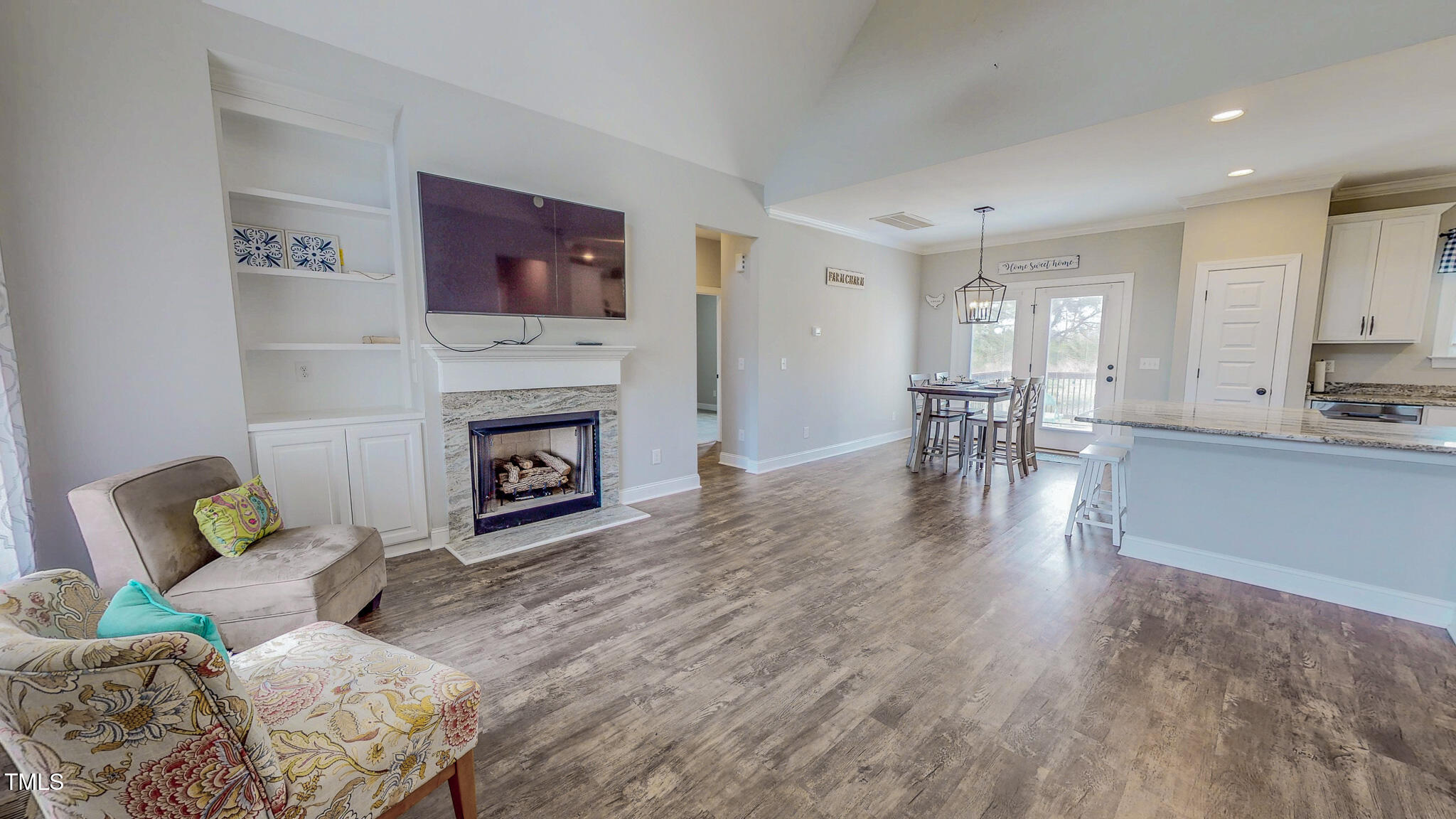 2540 Levi Lane