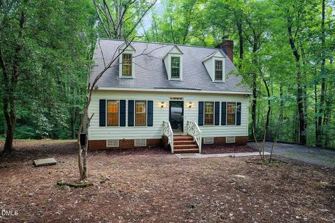 3901 Bamburgh Lane Apex NC 27539