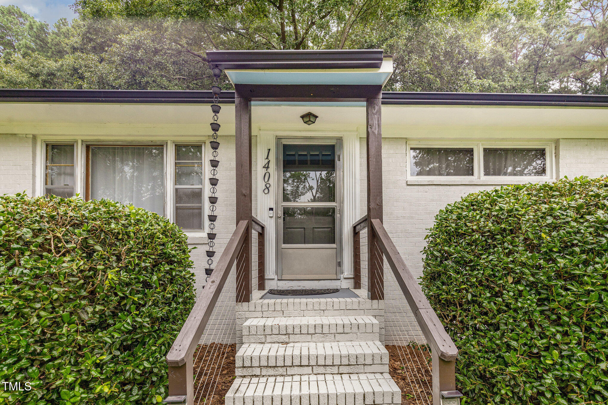 1408 S Main Street