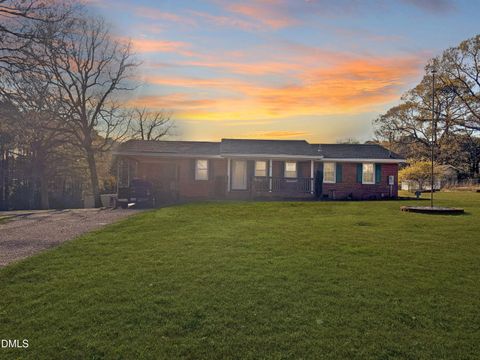 3032 Federal Road Benson NC 27504