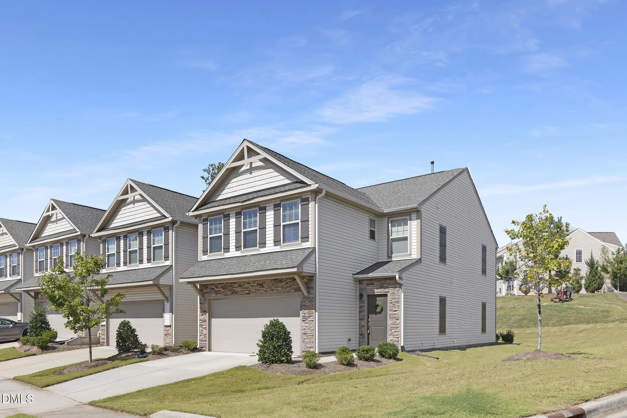 102 Crusaders Drive 279