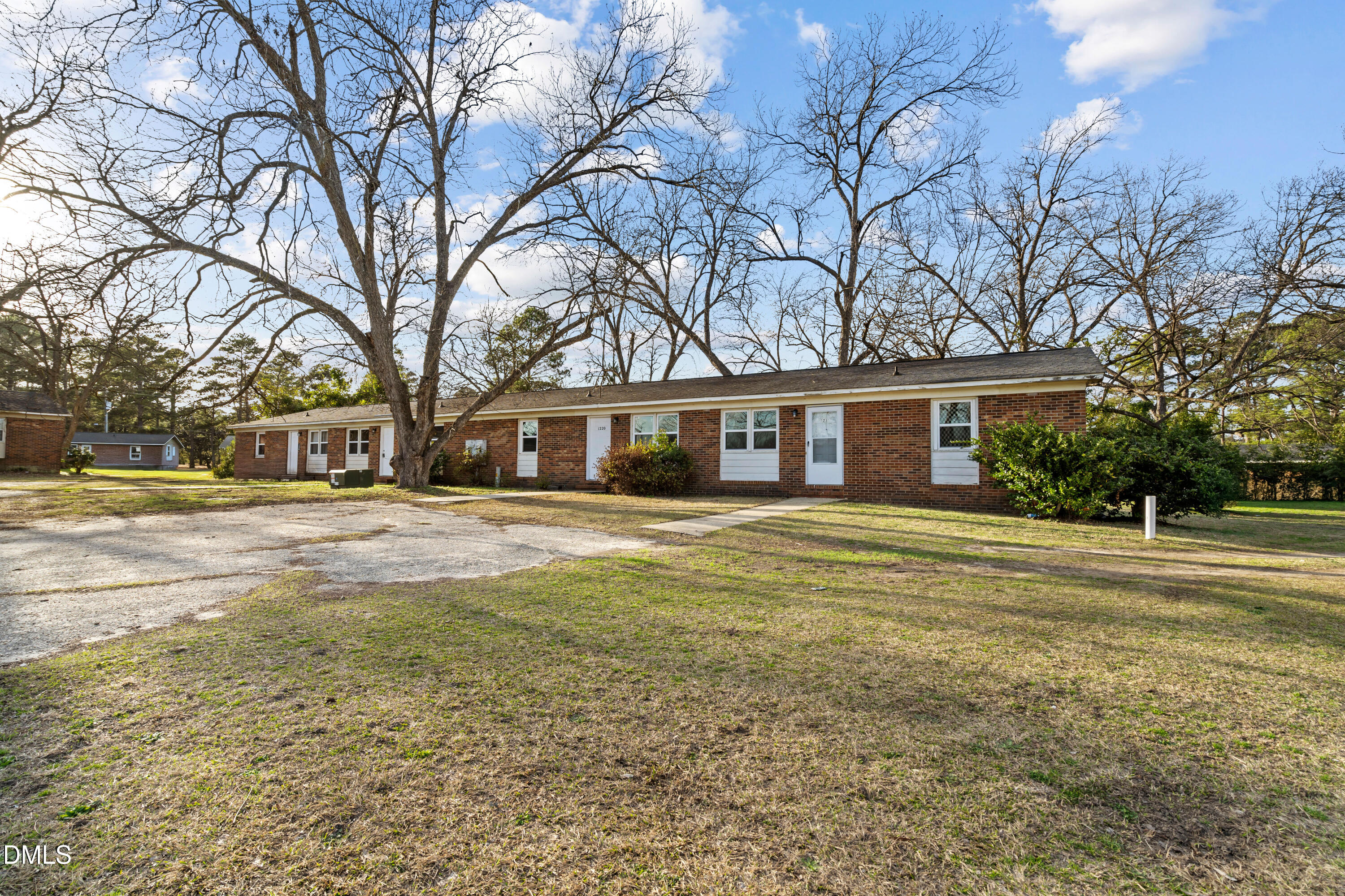 1218 Southwood Drive 1218, 1220, 1222, 1224