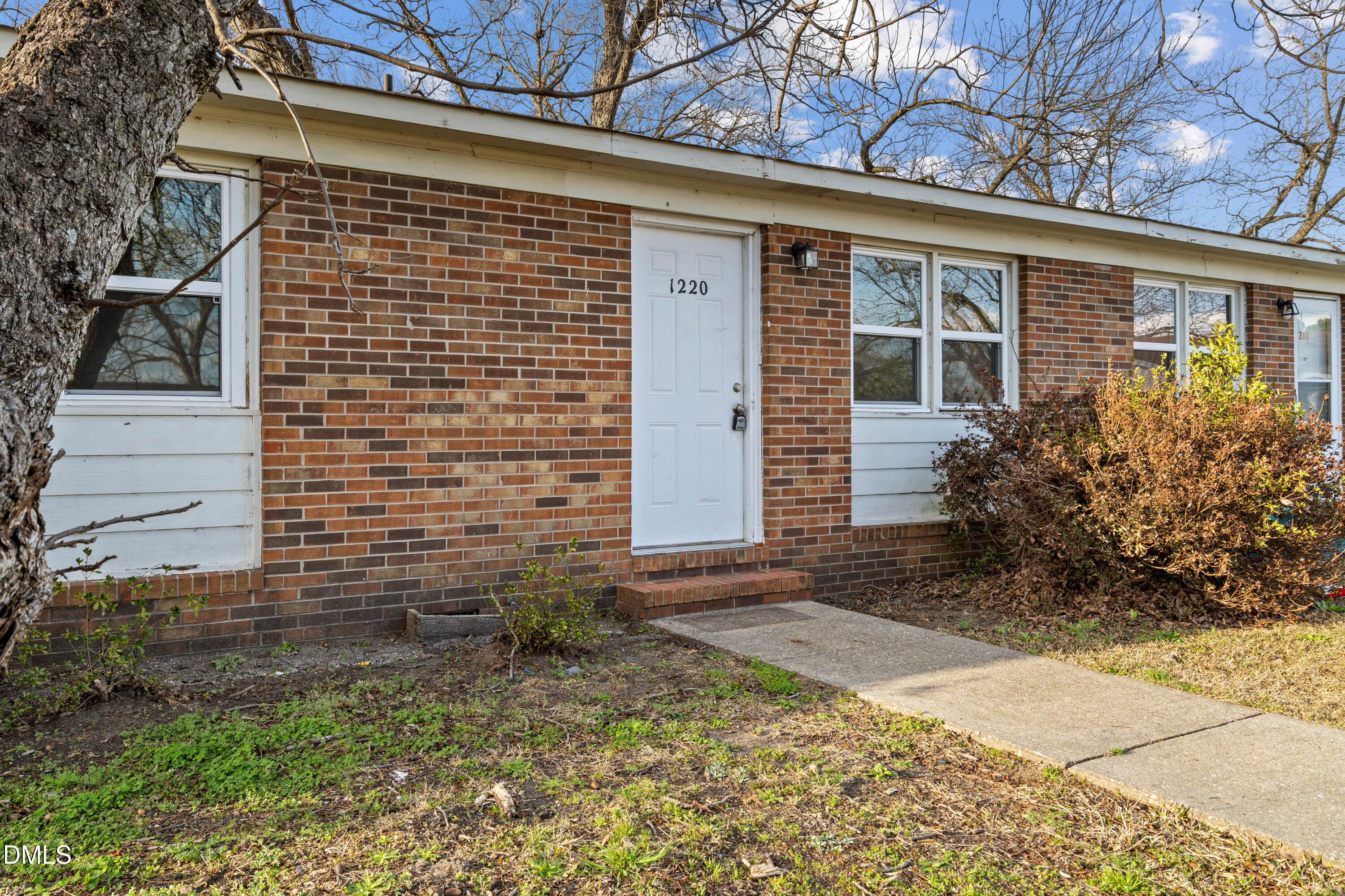 1218 Southwood Drive 1218, 1220, 1222, 1224