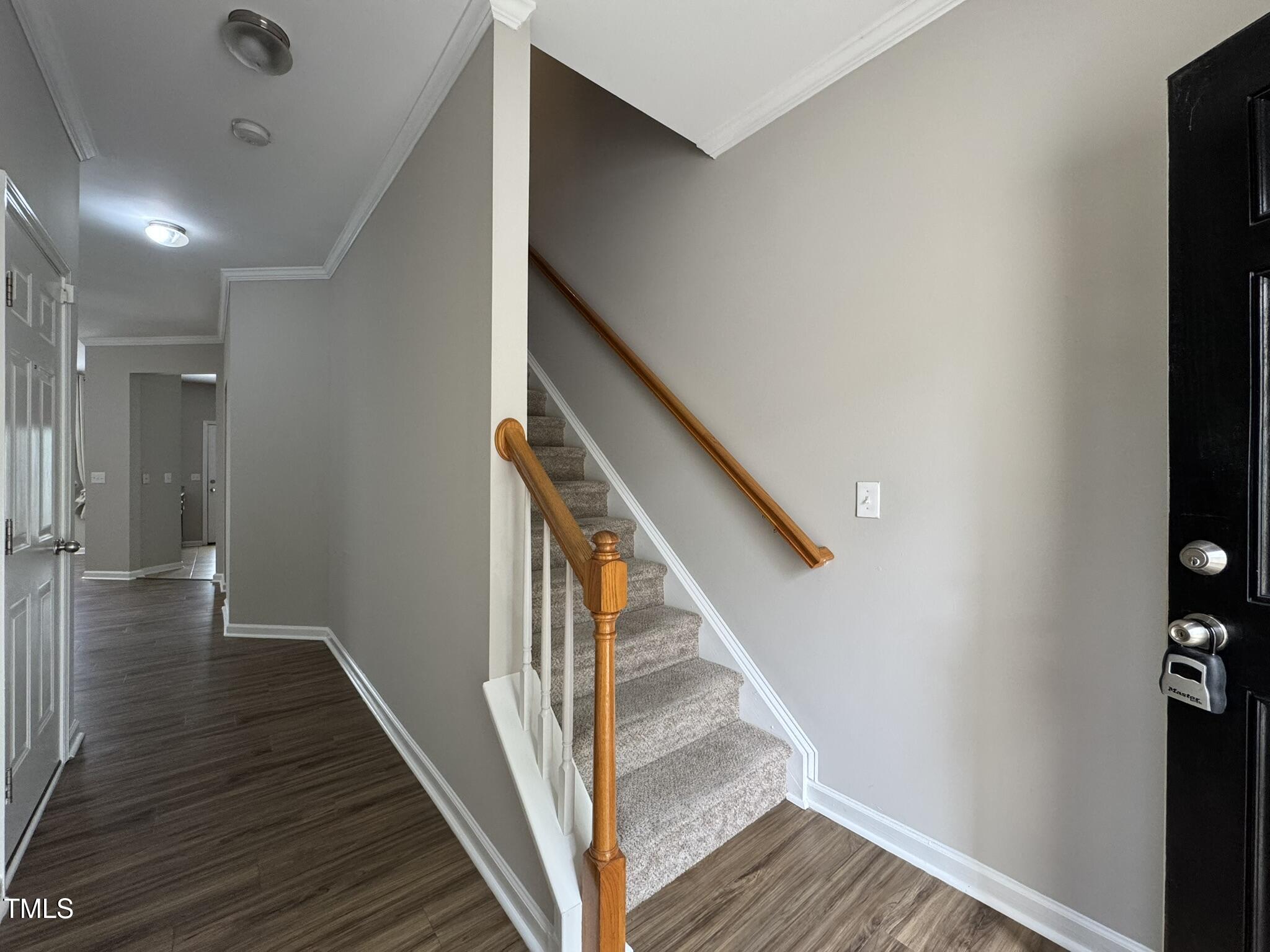 545 Writers Way