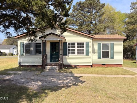 210 S Brevard Street Selma NC 27576