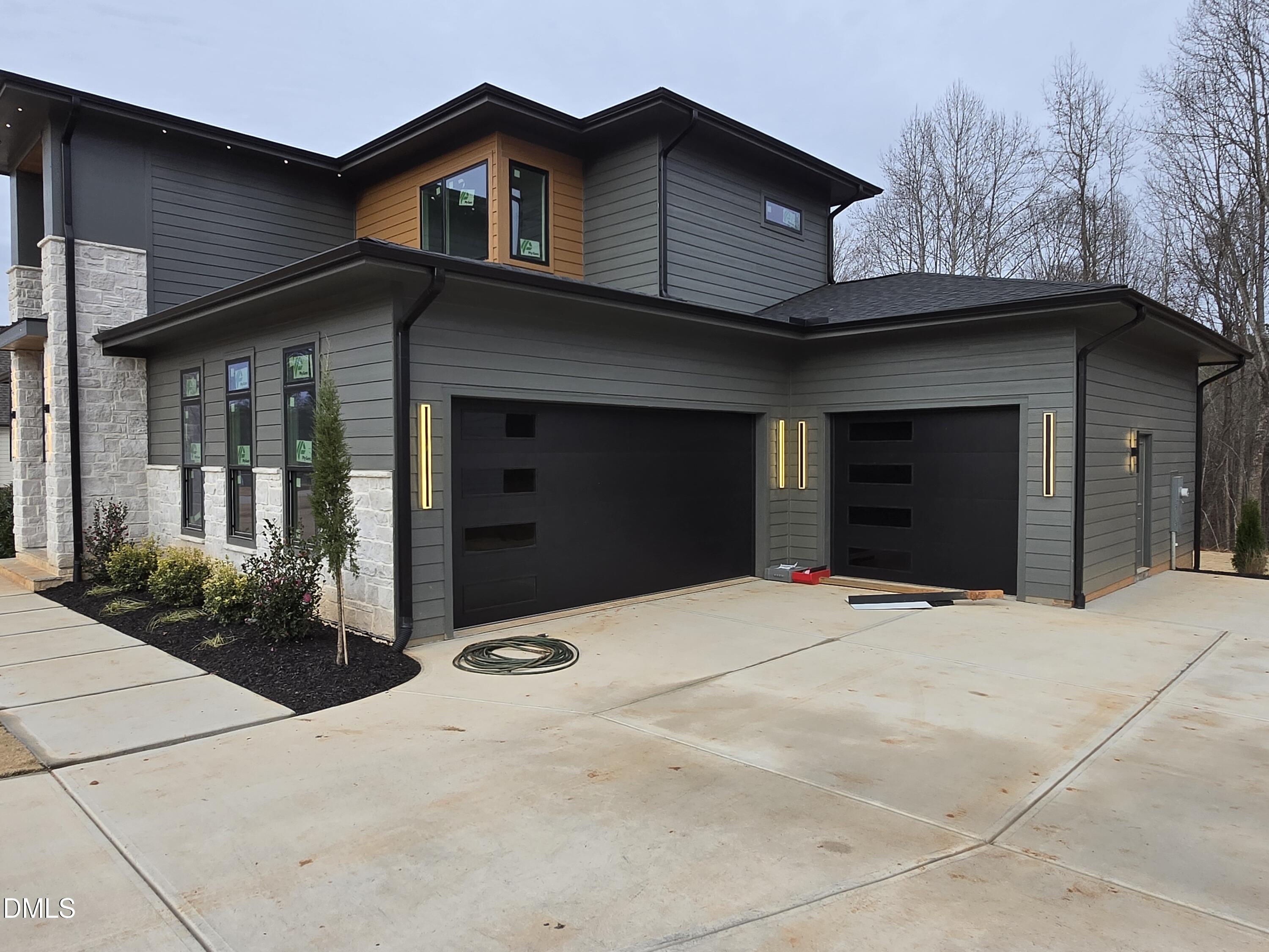 3918 Cedar Knolls Drive