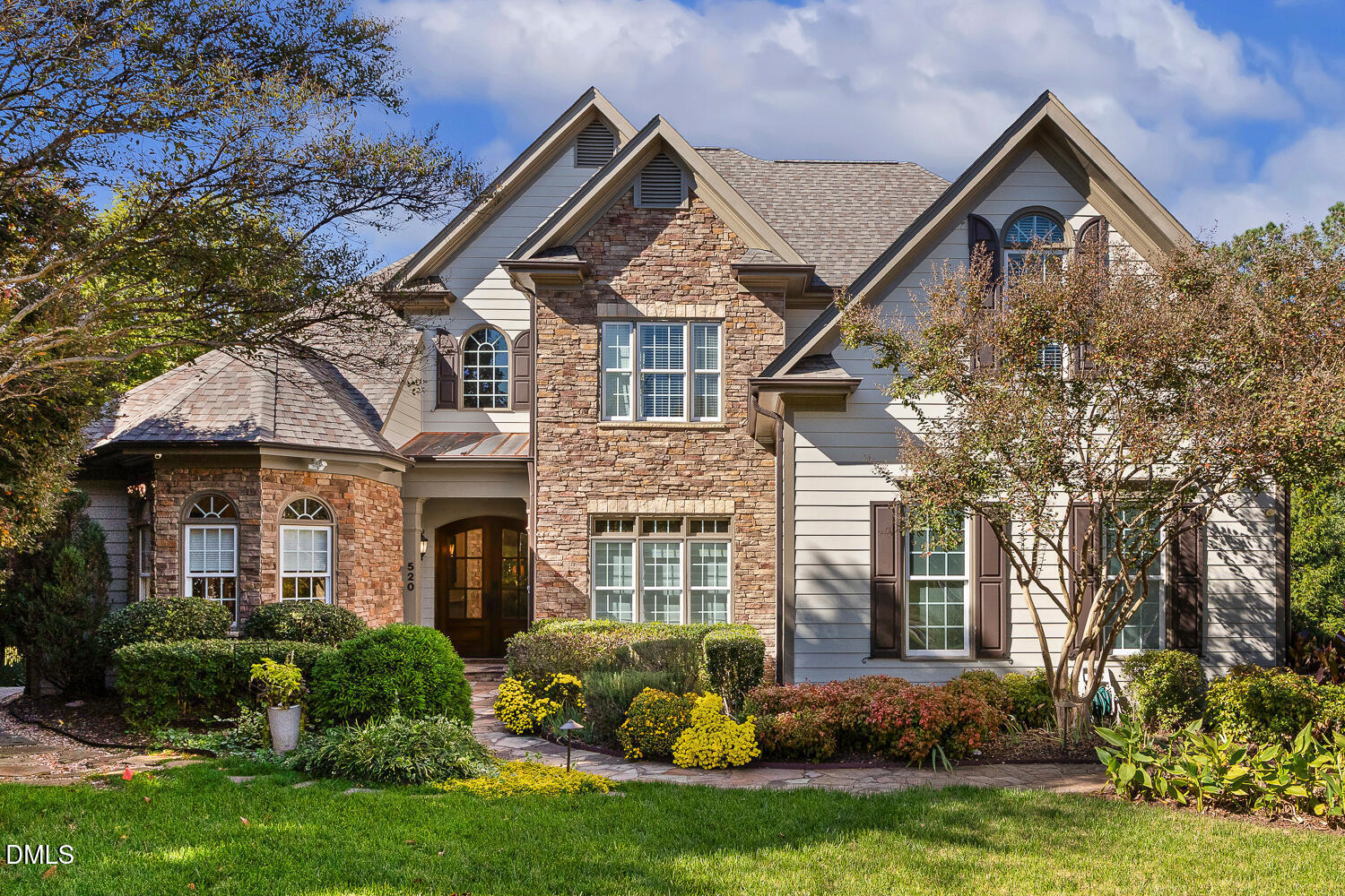 520 Foxdale Ridge Drive