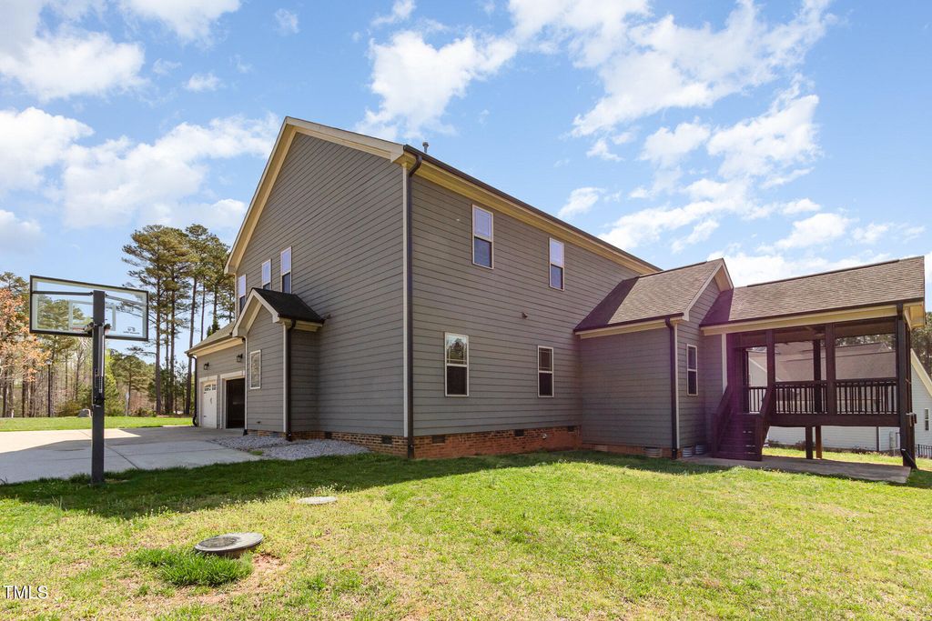 listing image 42