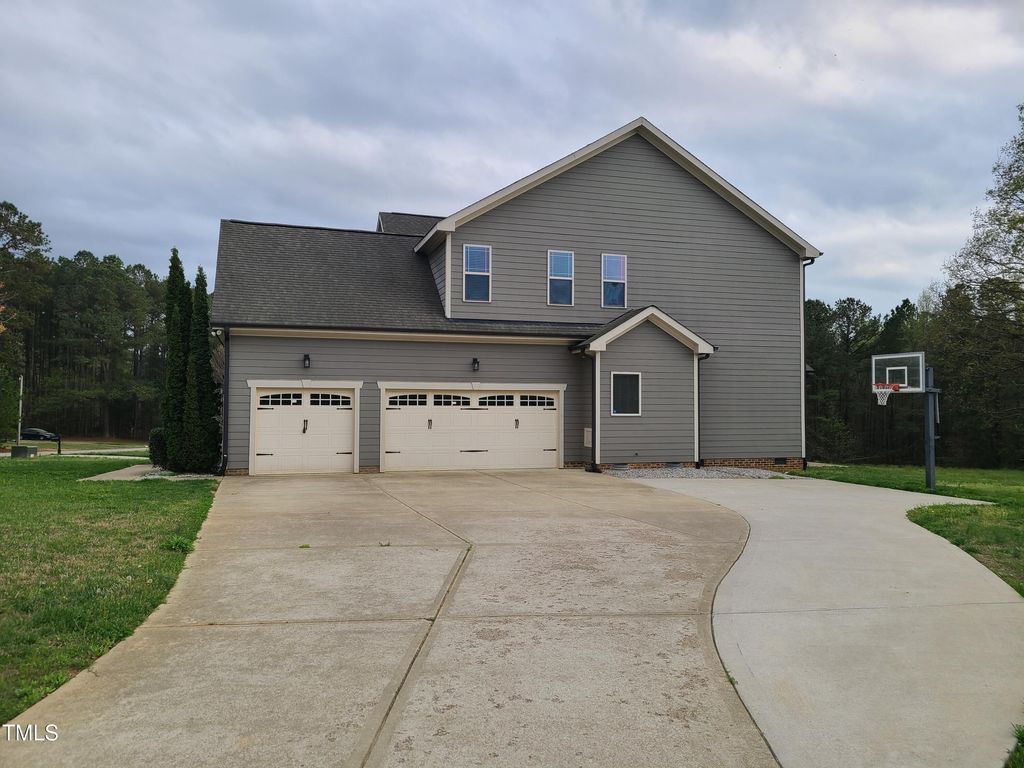 listing image 43