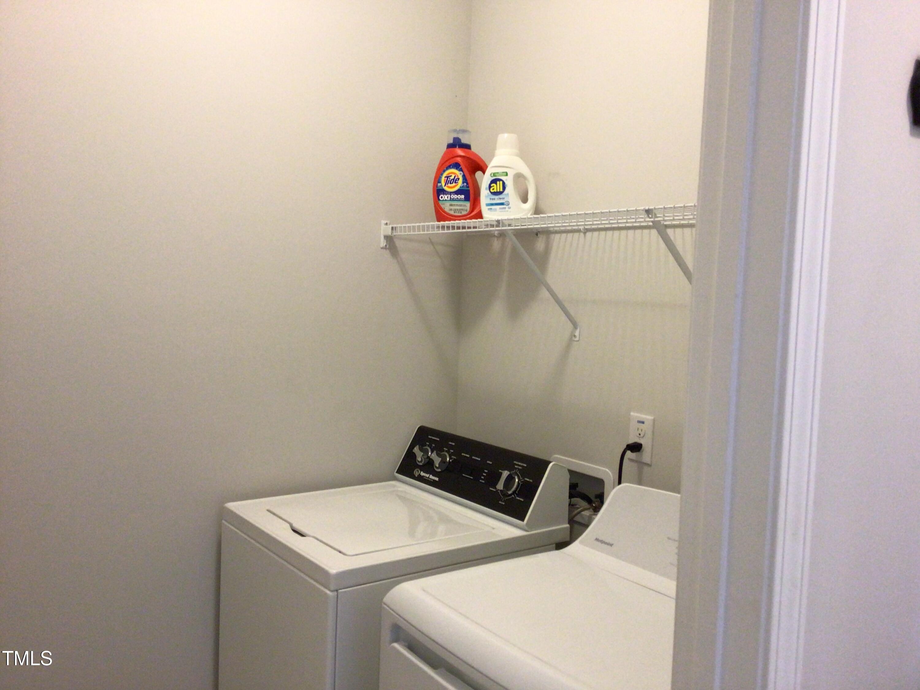 Willow Springs, North Carolina 27592, United States, 3 Bedrooms Bedrooms, ,3 BathroomsBathrooms,Residential,Active,94921