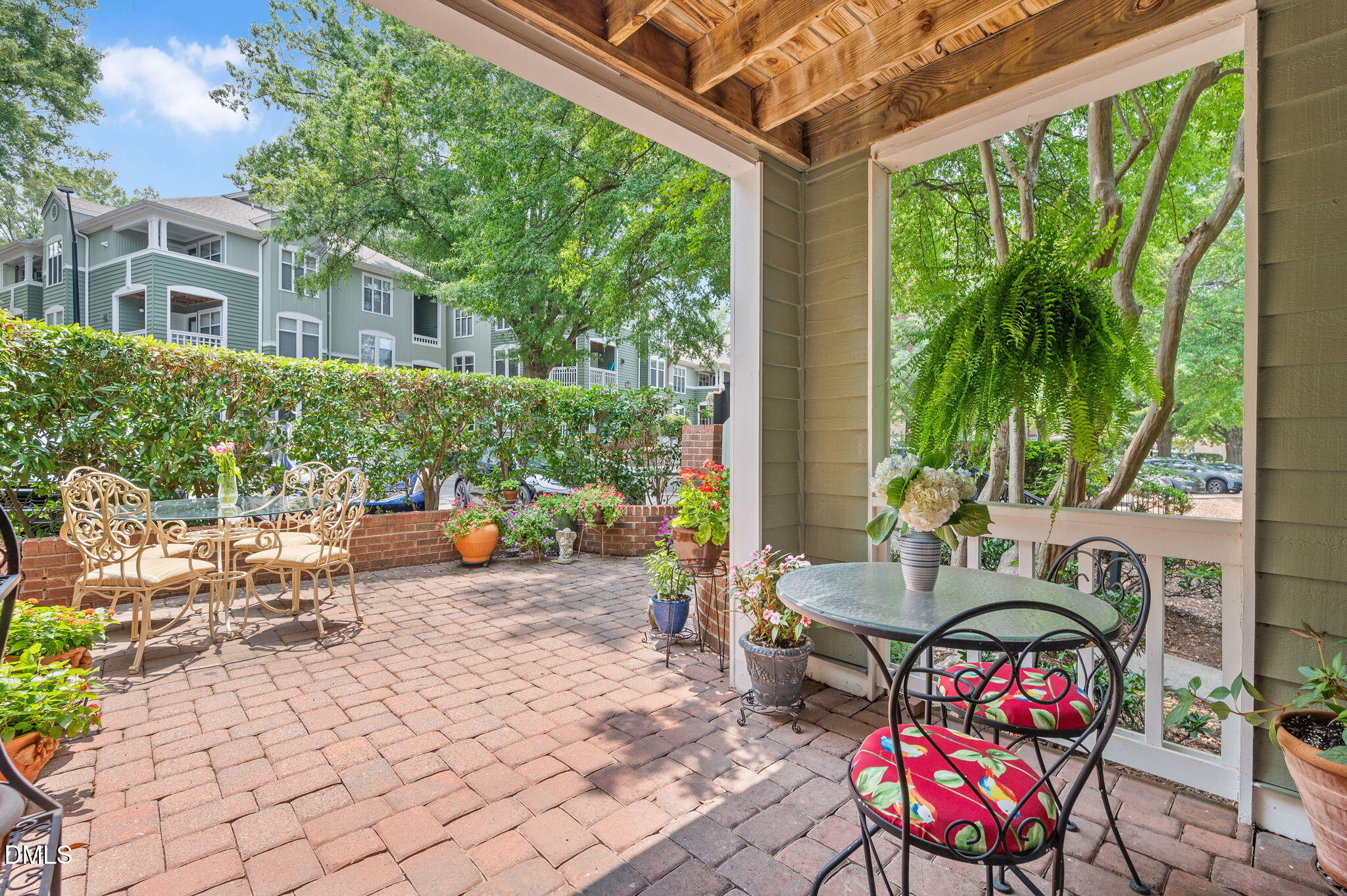 1021 Nicholwood Drive 101