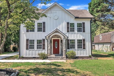 305 W Canary Street Dunn NC 28334