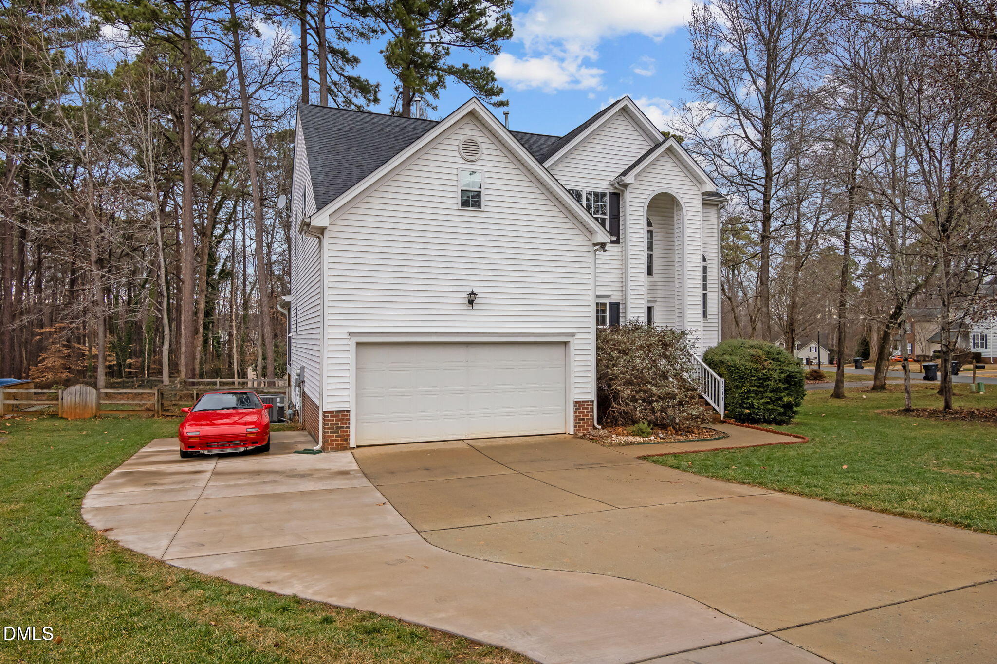 1011 Scotsburg Trail