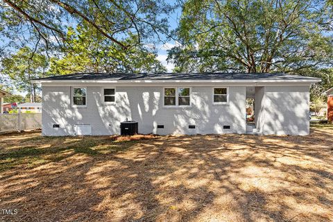 A home in Dunn