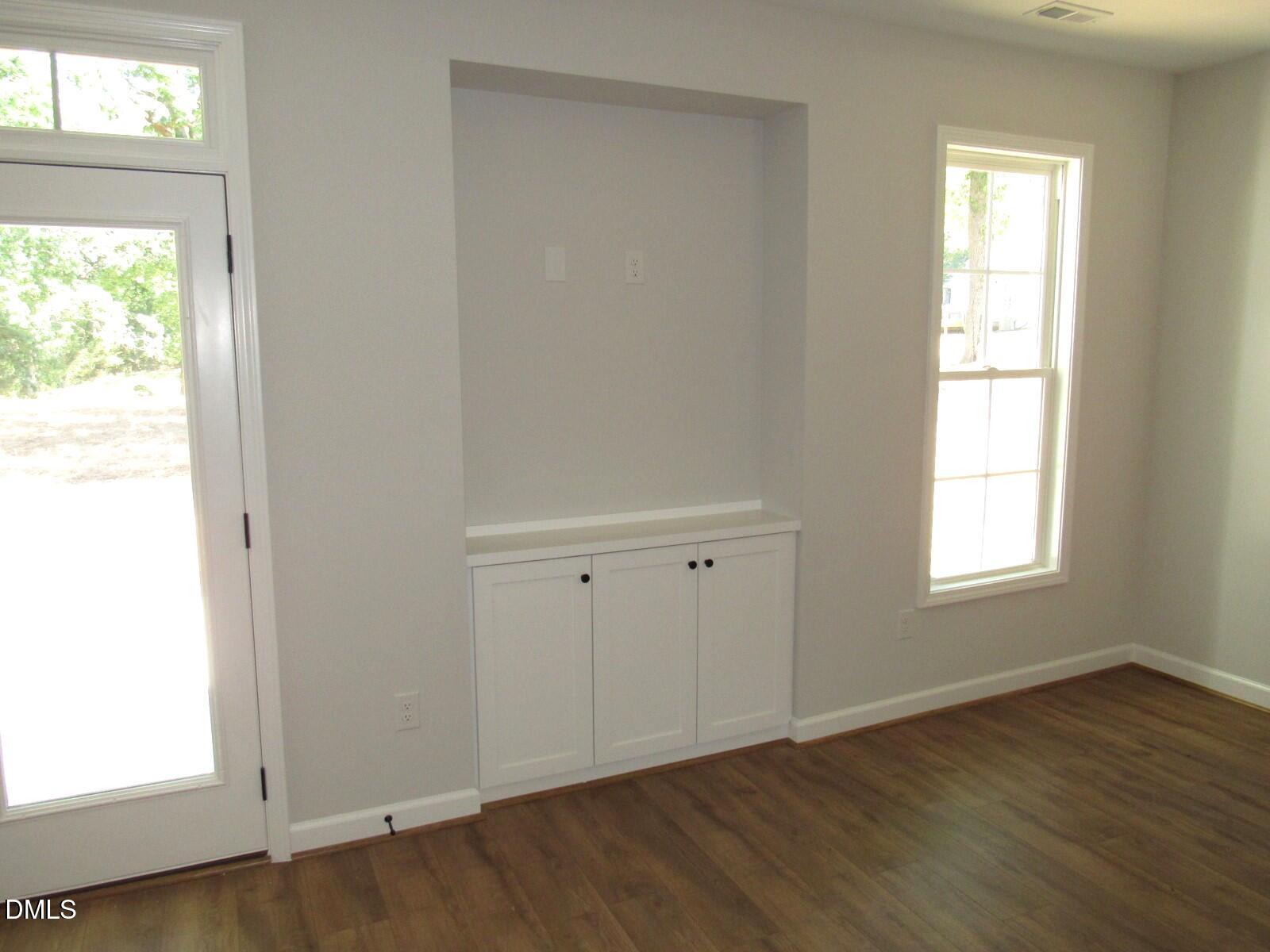 306 S Elm Street