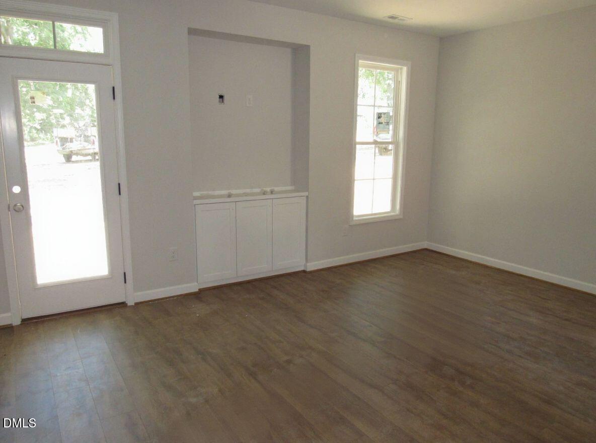 306 S Elm Street