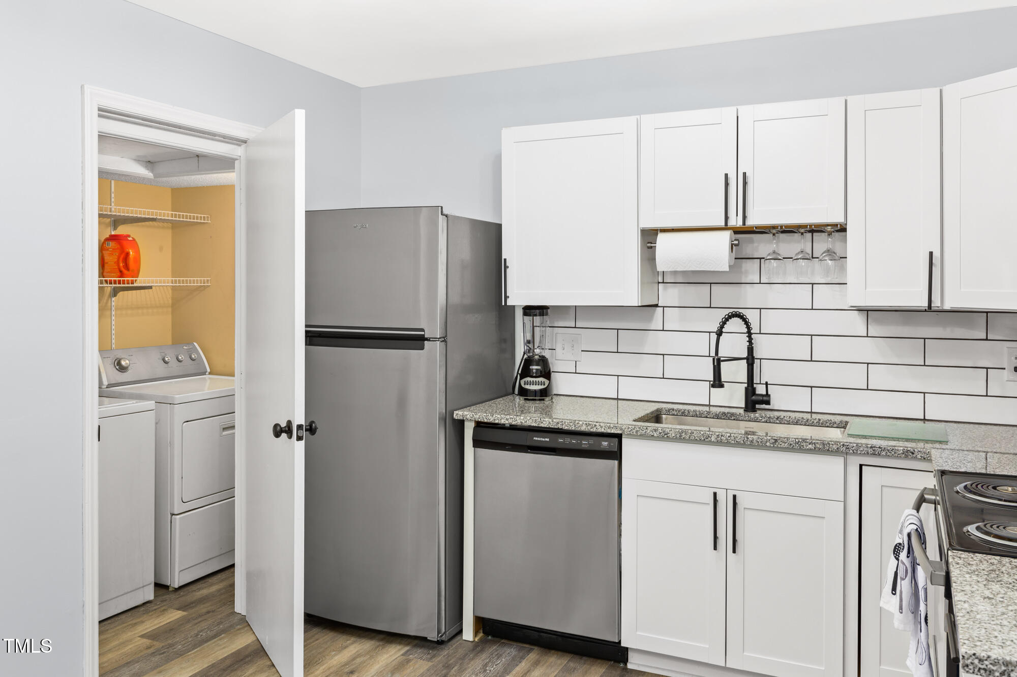 1002 Willow Drive Apt 107