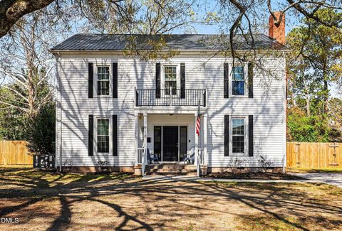 910 S 2nd Street Smithfield NC 27577