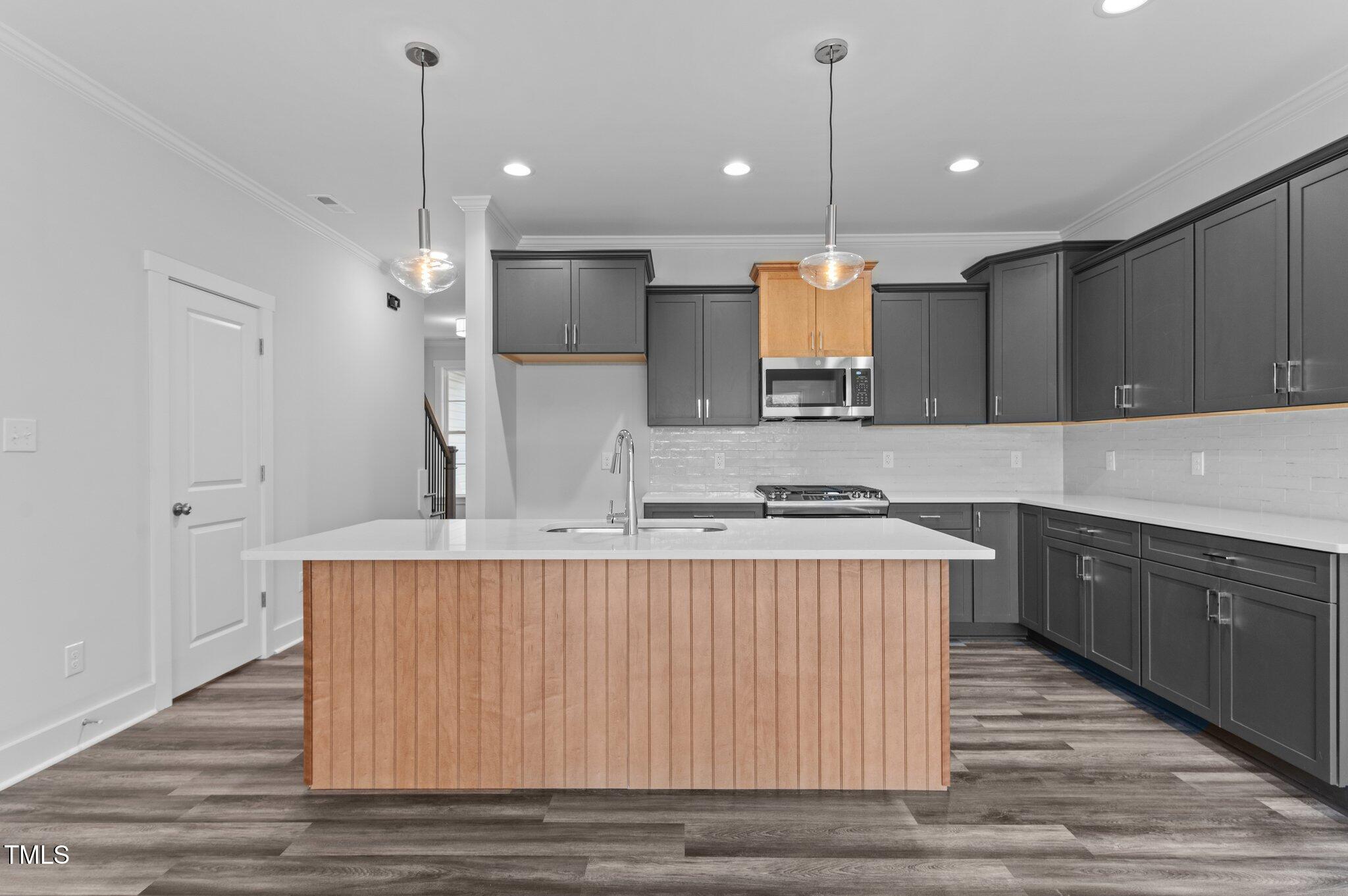 507 Excelsior Court 50