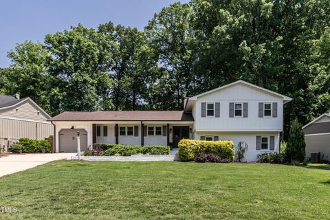 813 Faulkner Place Raleigh NC 27609