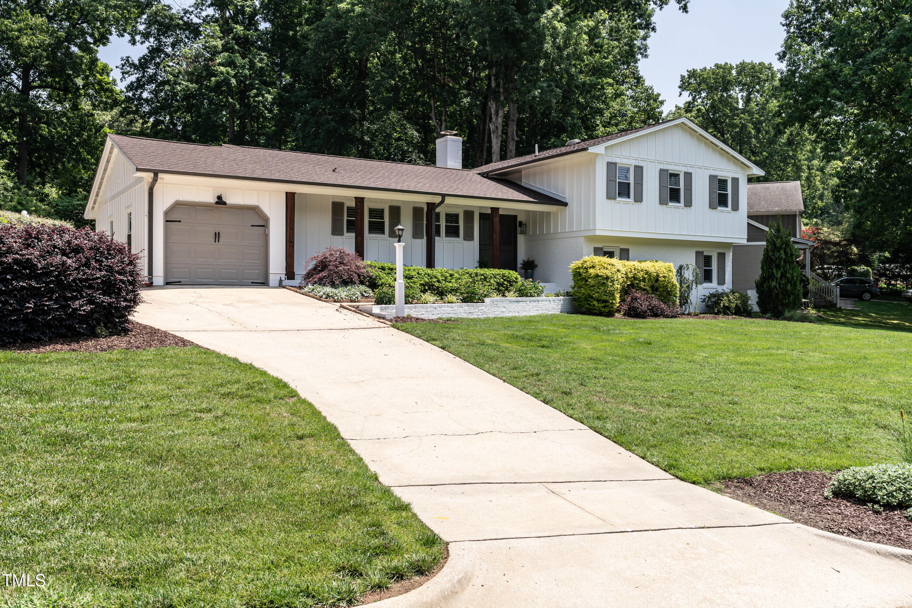 813 Faulkner Place