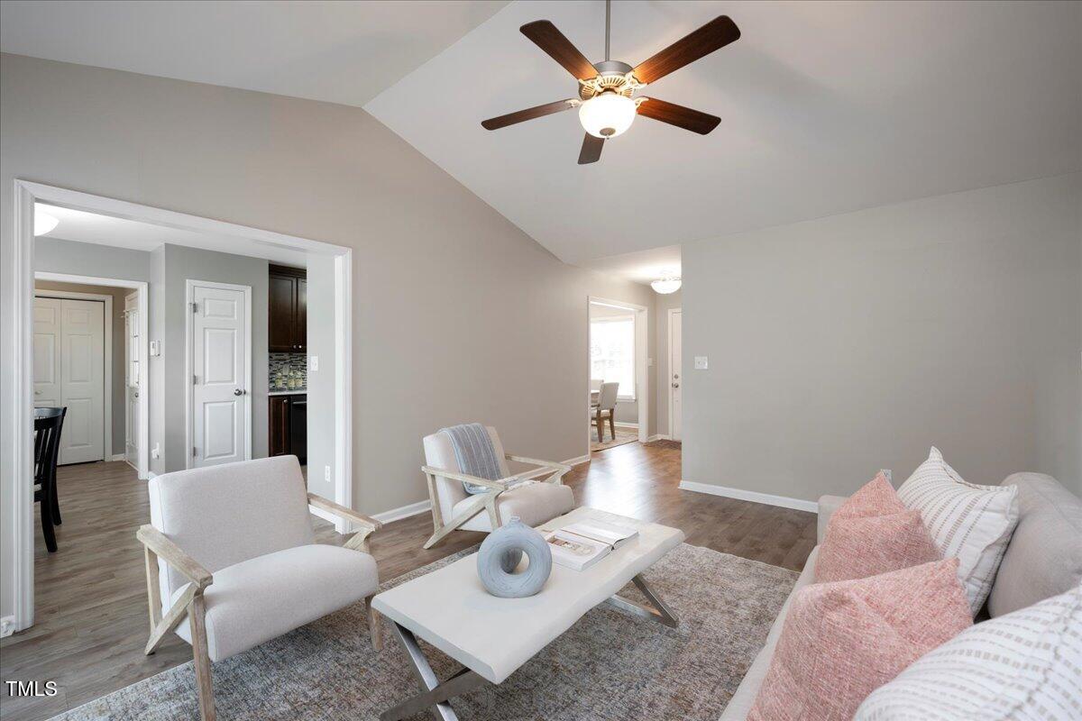 308 E Quailwood Drive