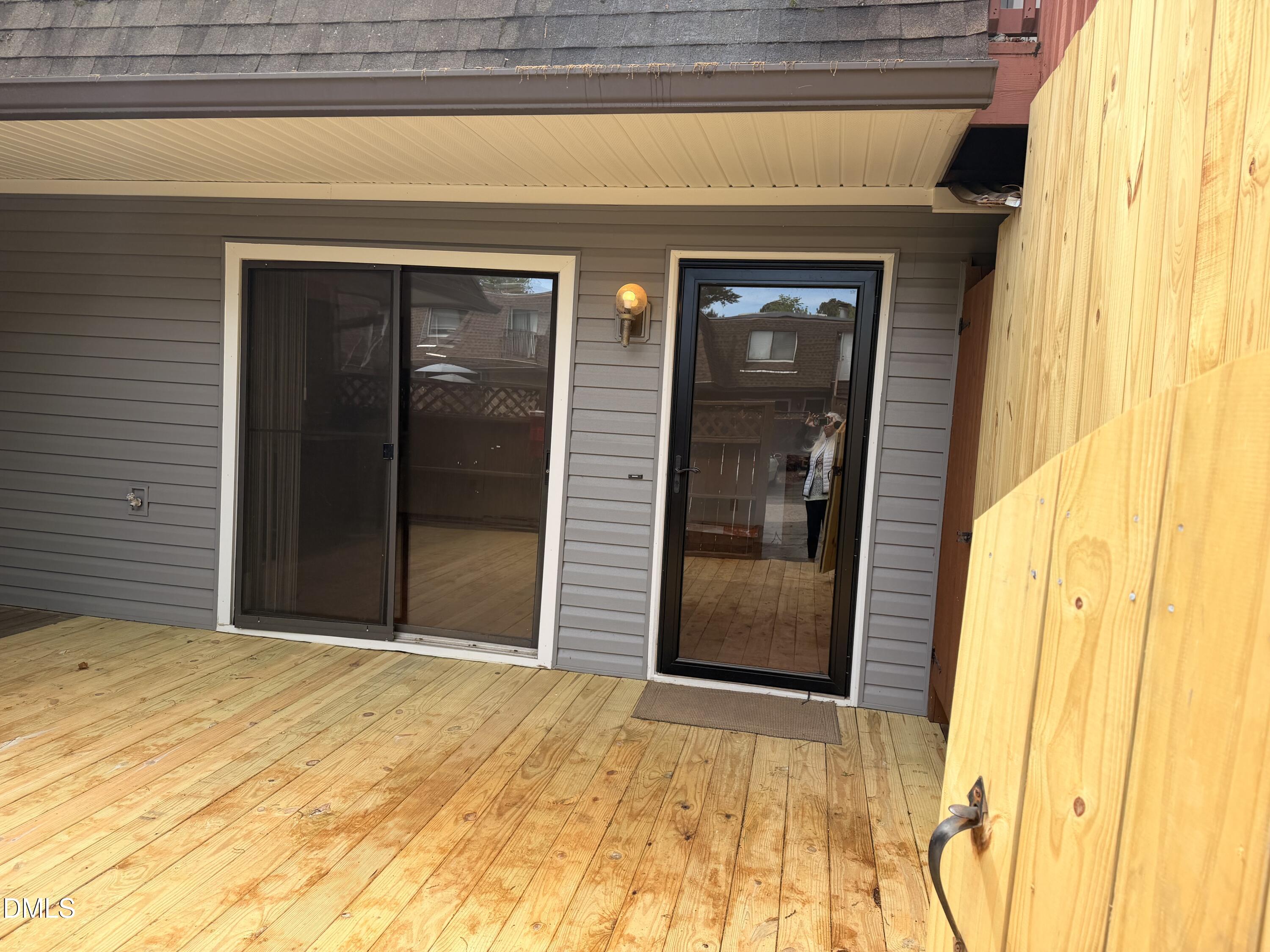 225 Summerwalk Circle