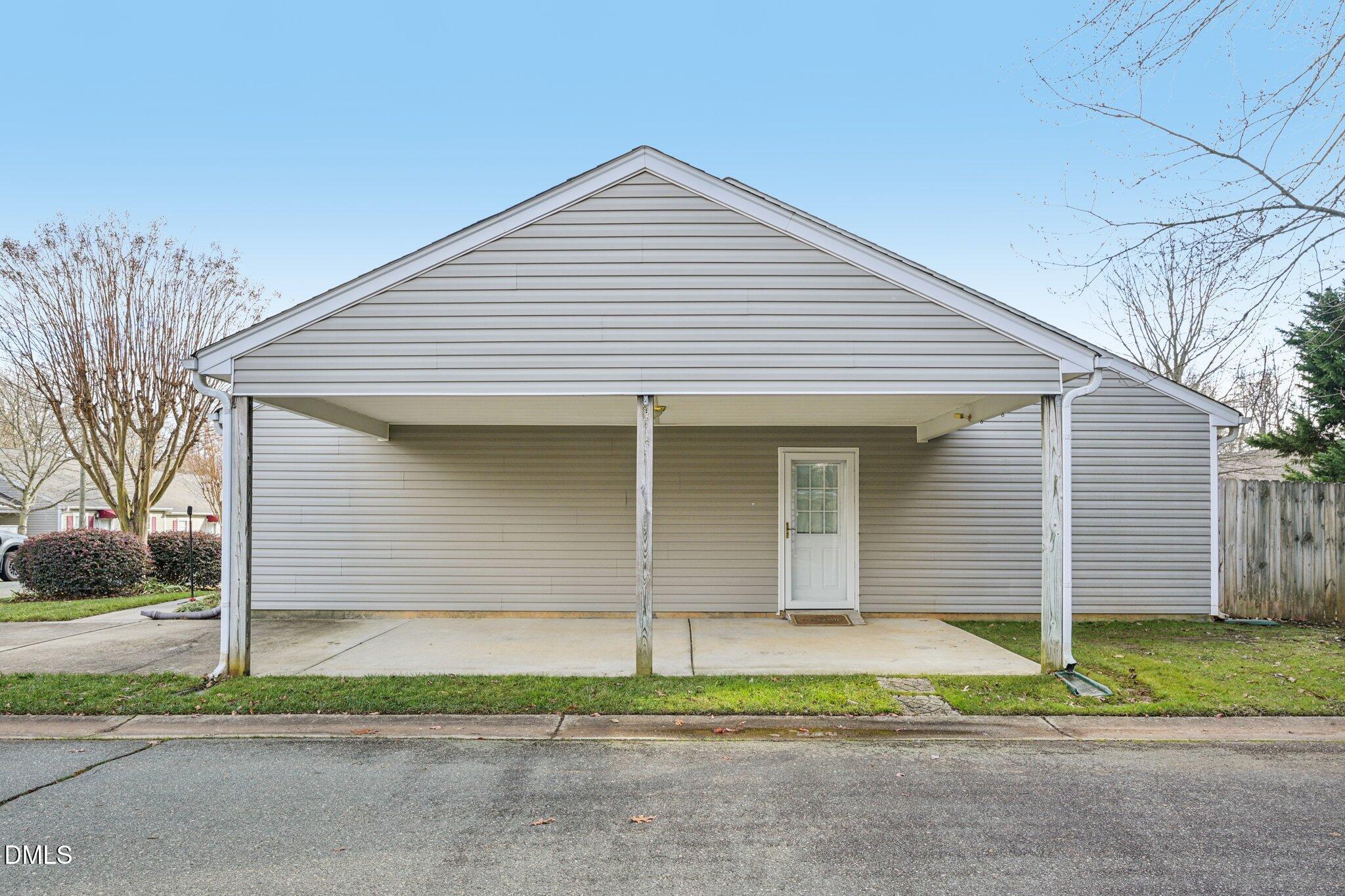 2431 Moran Street Apt C