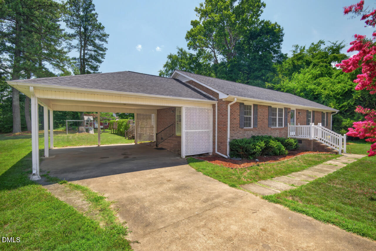 300 Buckingham Drive