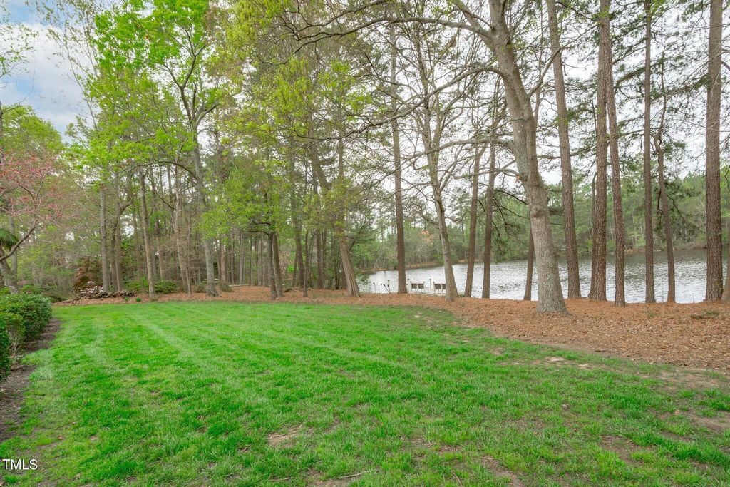 listing image 90