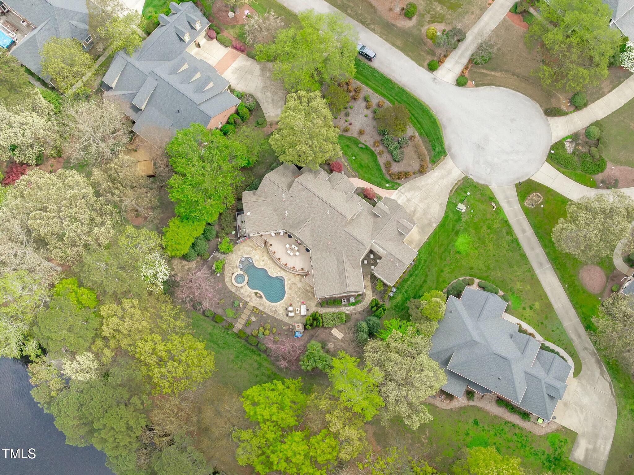 2922 Bells Pointe Court