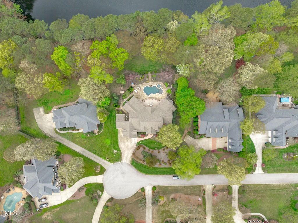 listing image 68