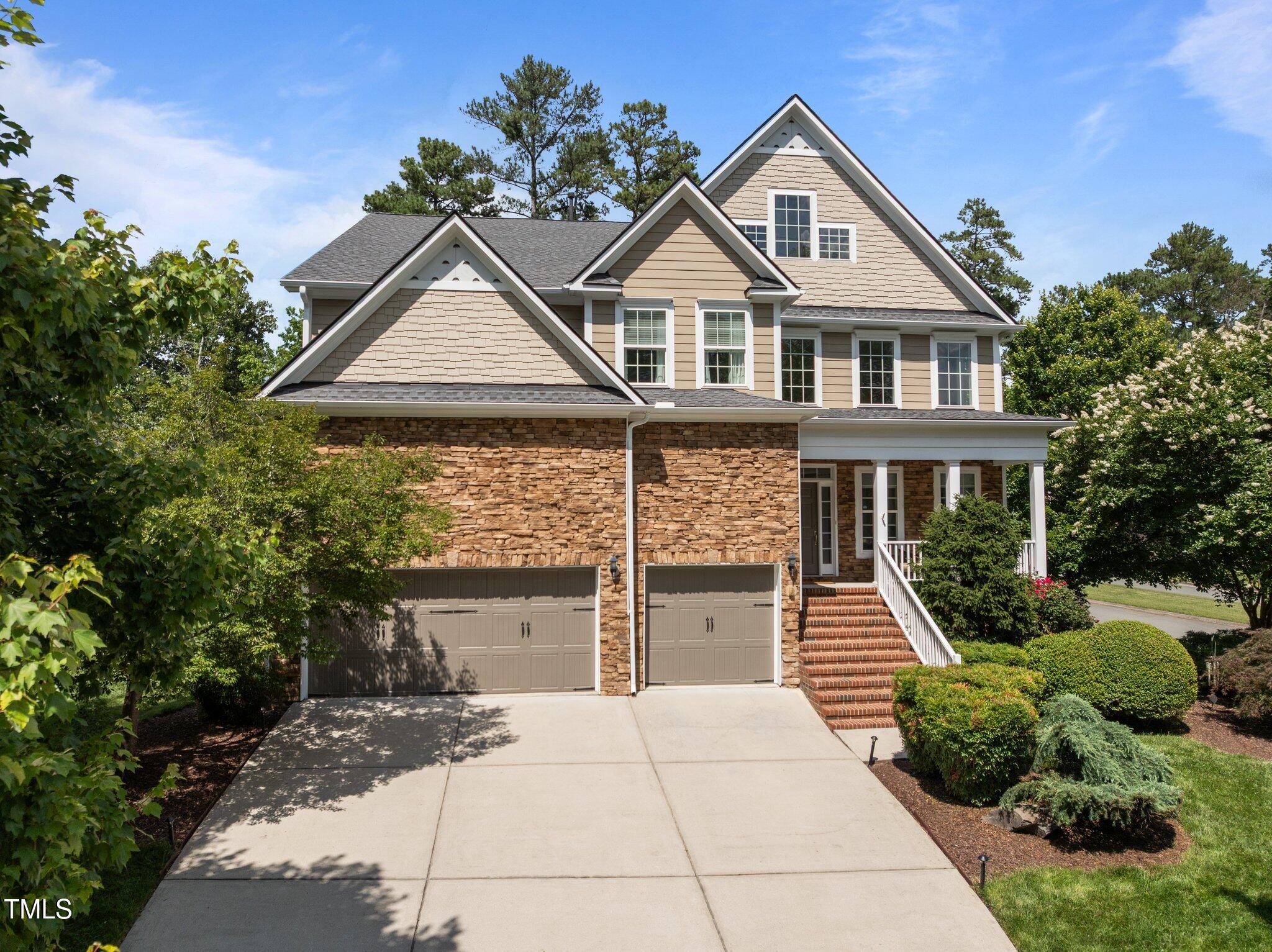 705 Harkness Circle