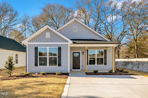 A home in Selma