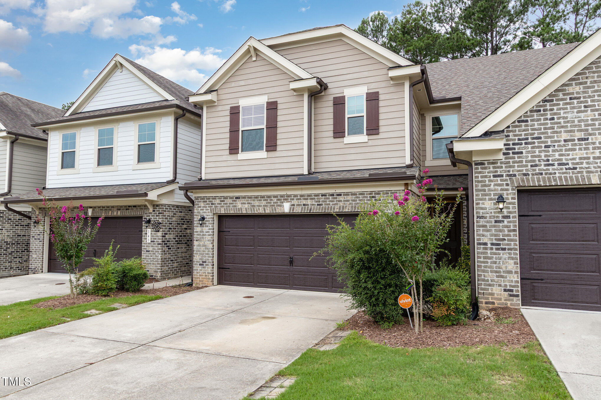 146 Alamosa Place